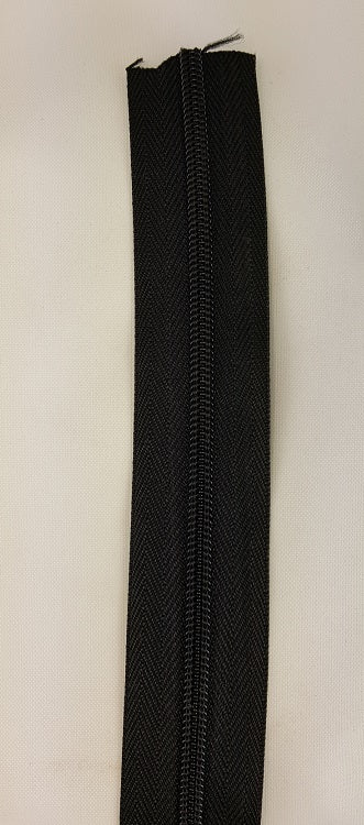 Nylon Coil Zipper Chain Black (per yard)